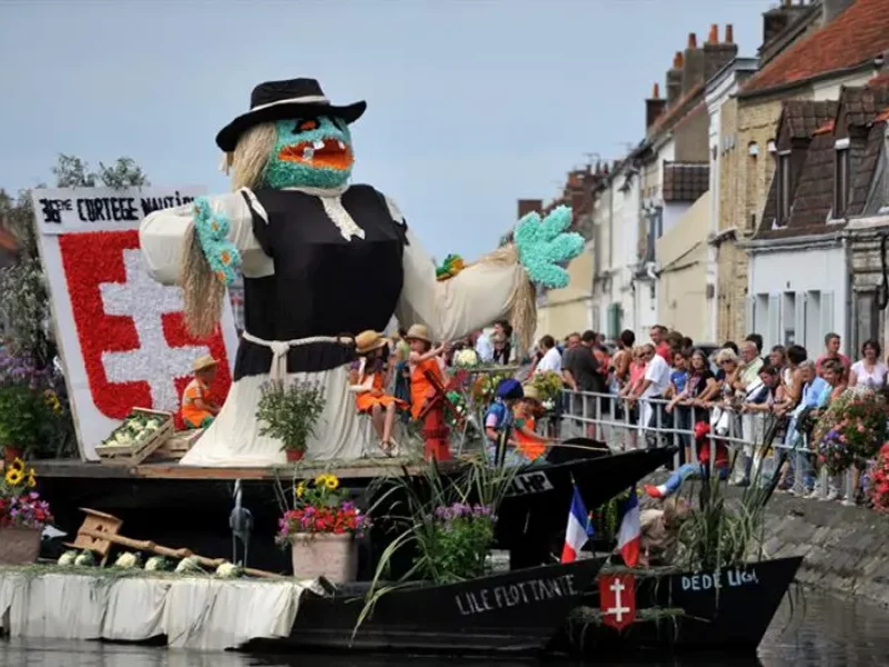 The nautical procession of Saint-Omer
